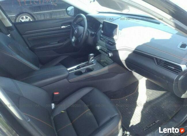 Nissan Altima 2019, 2.5L, 4x4, po gradobiciu