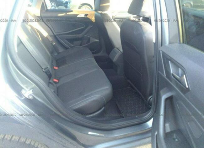 Volkswagen Jetta 2019, 1.4L, po gradobiciu