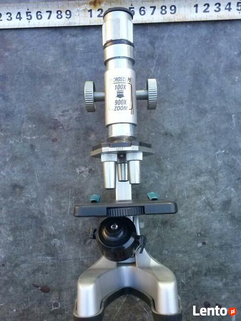 Mały mikroskop dla dziecka, 40 zł.