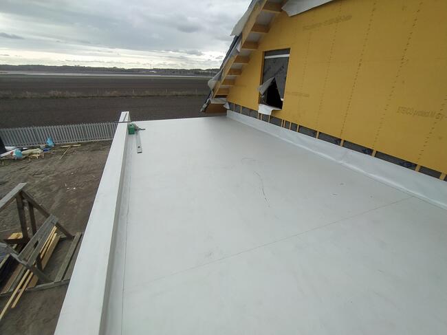 Hydroizolacja ;dachy płaskie, tarasy, izolacje, oczka wodne