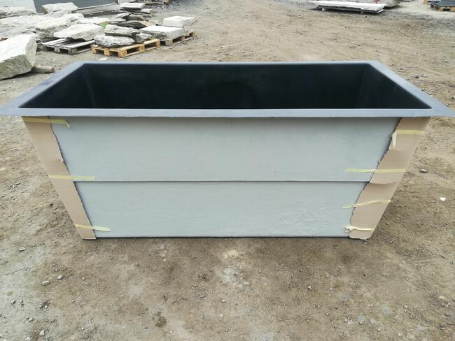 Zbiornik pod obiekt wodny Karpie KOI Ryby