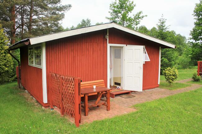 MAZURY. Domek letniskowy nad jez. Święcajty. Ogonki. Makowy