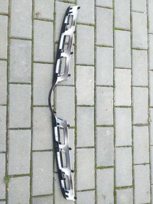 Sprzedam listwę do gryla, Mercedes-Benz 245 GLA 180 D