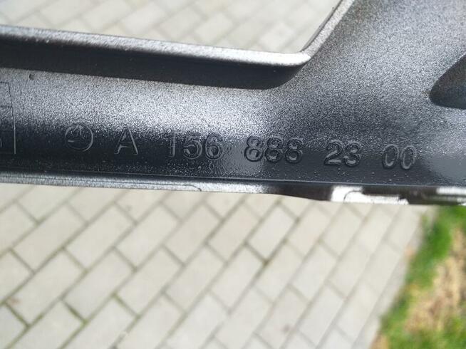 Sprzedam listwę do gryla, Mercedes-Benz 245 GLA 180 D