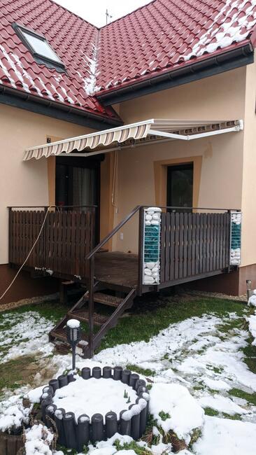 Markiza tarasowa z montażem Śląsk, Zagłębie i Podbeskidzie