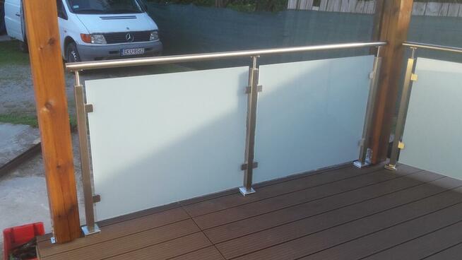 balustrady ze stali nierdzewnej oraz malowanej proszkowo