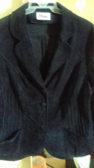 Sprzedam marynarke damska ze sztruksu