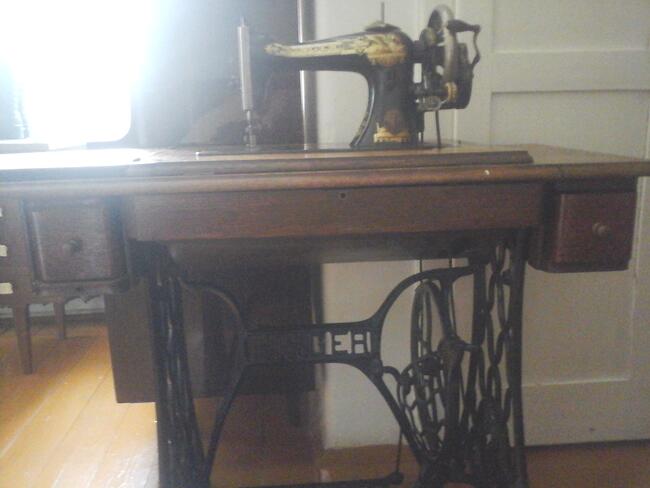 maszyna do szycia singer