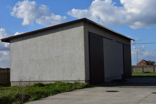 Nieruchomość gruntowa zabudowana przemysłowo - biurowa