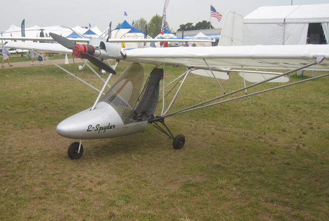 Przednia goleń podwozia samolotu FlightStar Ultralight