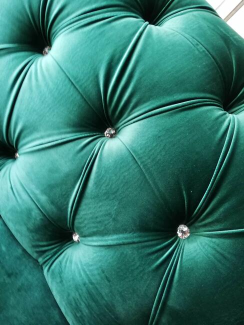 Sofa glamour z f spania chesterfield butelkowa zielen