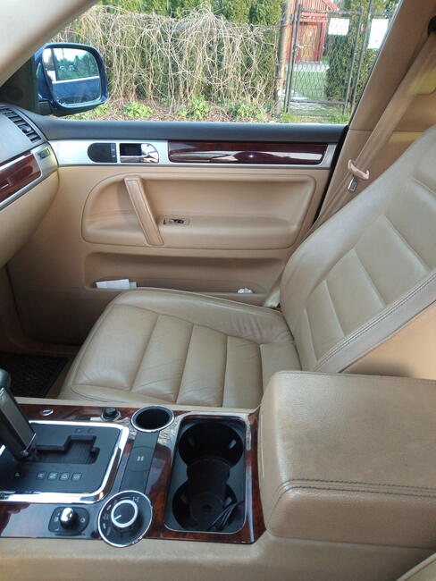 VW Touareg , bardzo niski przebieg !! Sprowadzony ze Szwajca