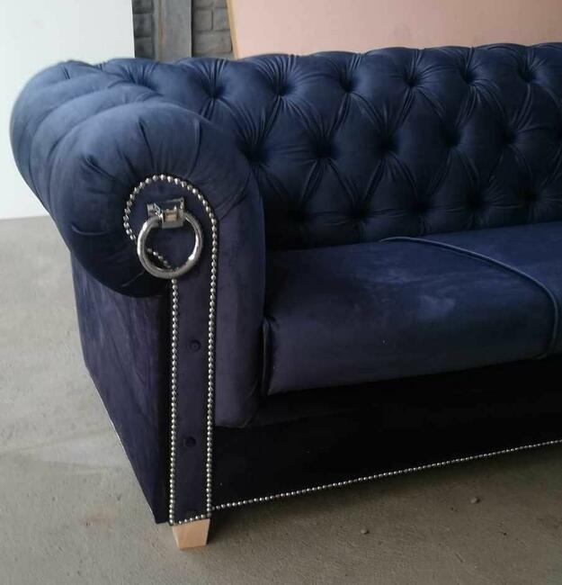 Sofa chesterfield kołatki głębokie pikowania glamour