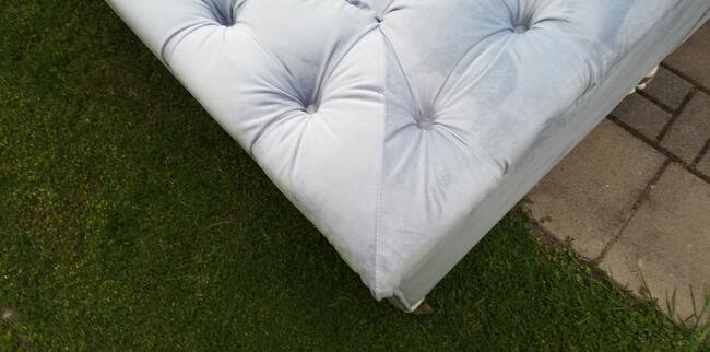 Narożnik chesterfield glamour szary producent głęboki pik