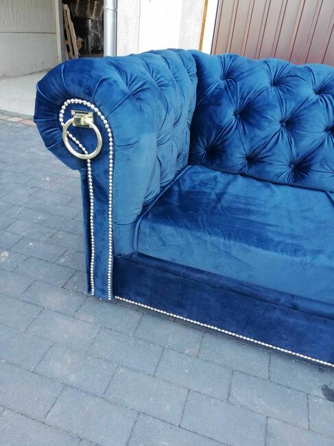 Sofa chesterfield kołatki głębokie pikowania glamour