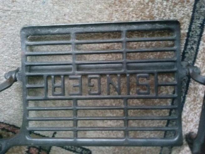 Stara, antyk, 1930 r., maszyna do szycia Singer, 400 zł.