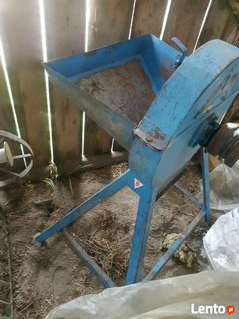 Śrutownik bijakowy/ Rozdrabniacz H-113 z 1999 roku sita/bija