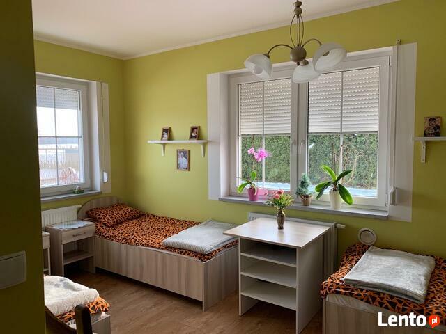 Dom Opieki Tęczowa Dolina