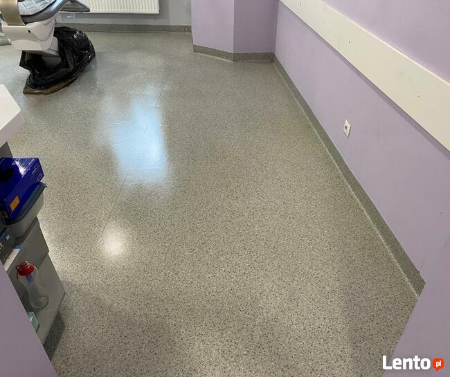 Czyszczenie i polimeryzacja wykładzin PCV, Linoleum, Kauczuk