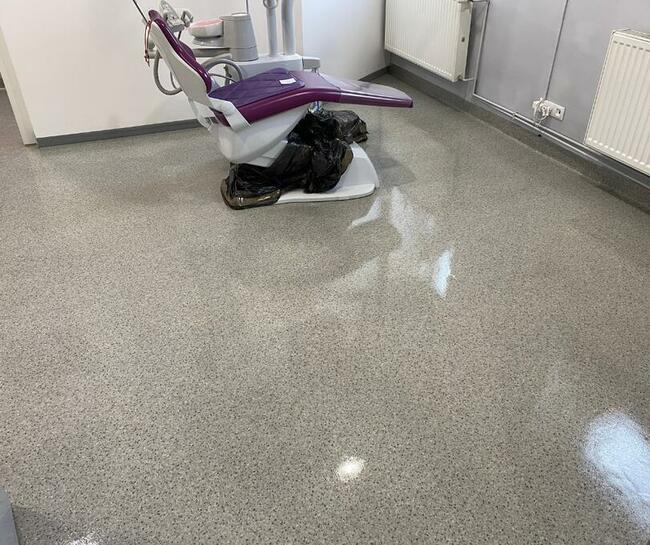 Czyszczenie i polimeryzacja wykładzin PCV, Linoleum, Kauczuk