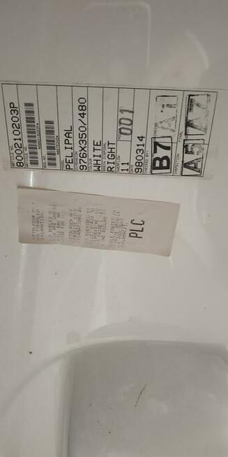 Umywalki konglomerat