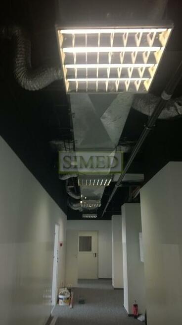 Biuro pokój , recepcja, w byłej fabryce Włochy