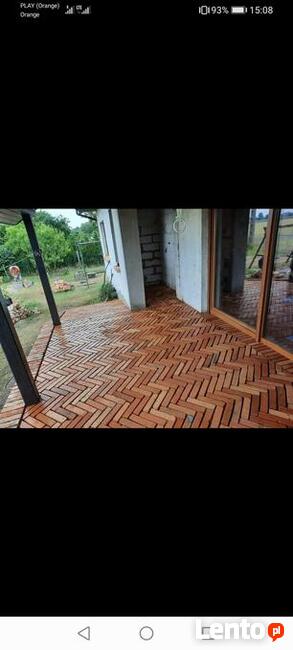 Kostka z cegły rozbiórkowej