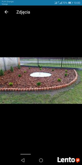 Kostka z cegły rozbiórkowej