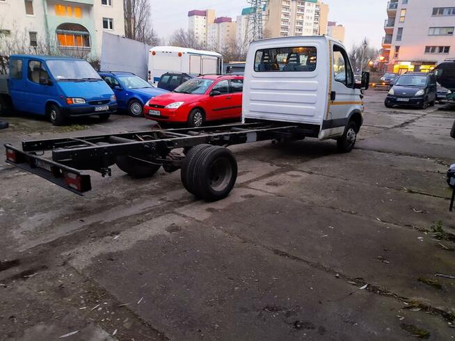 remonty i naprawy kontenerów i ram samochodów dostawczych i