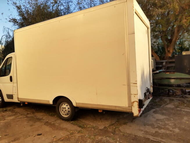 remonty i naprawy kontenerów i ram samochodów dostawczych i