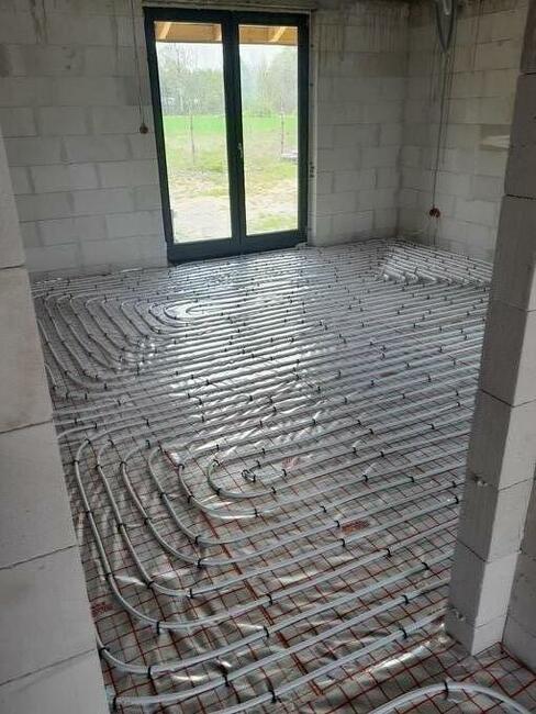 Gazownik Hydraulik podłączanie kuchenki gazowej wod kan gaz