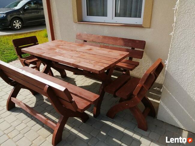 Komplety ogrodowe na tarasy altany knajpy itp producent