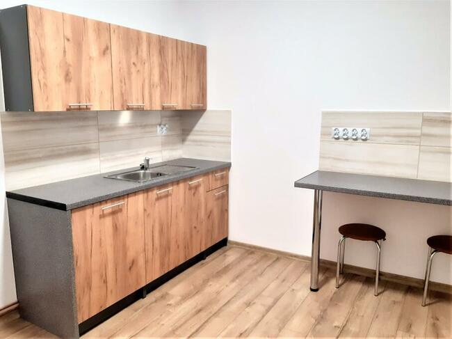 Do wynajęcia lokal ok. 10 mkw. Sanok ścisłe centrum