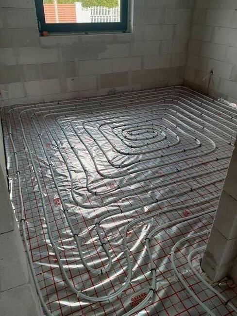 Gazownik Hydraulik podłączanie kuchenki gazowej wod kan gaz