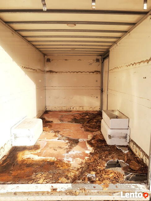 remonty i naprawy kontenerów i ram samochodów dostawczych, c