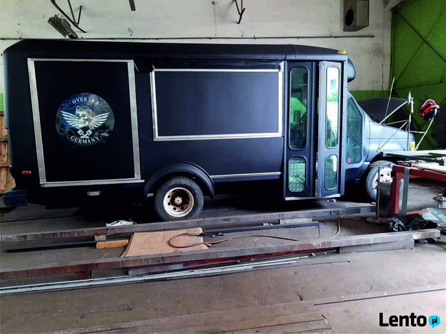 remonty i naprawy kontenerów i ram samochodów dostawczych, c