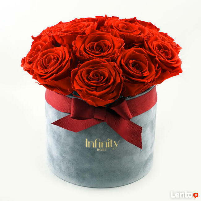Bukiet czerwone wieczne róże szary flower box Infinity Rose