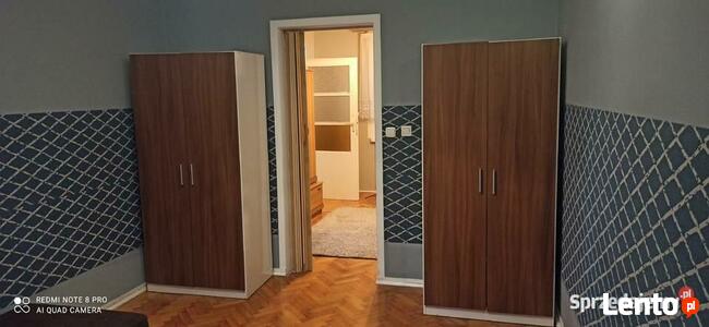 Dom do wynajęcia dla brygad pracowniczych.