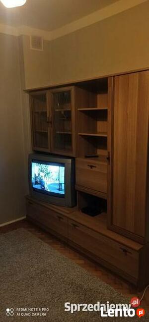 Dom do wynajęcia dla brygad pracowniczych.