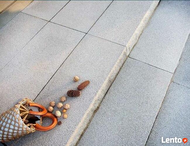 STOPNIE SCHODOWE BETONOWE GOTOWE SKARPOWE SCHODY ŁUPANE