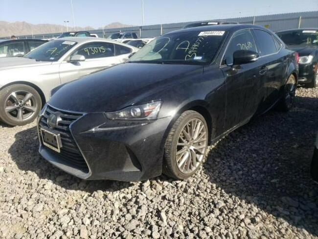 Lexus IS 2018, 2.0L, po gradobiciu