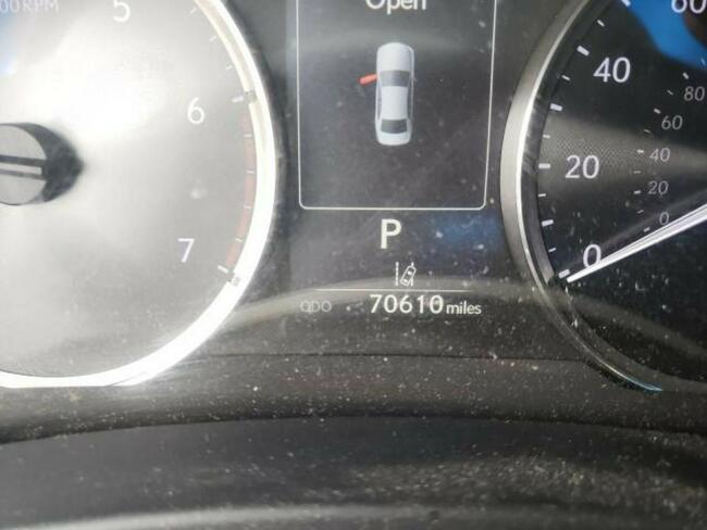 Lexus IS 2018, 2.0L, po gradobiciu