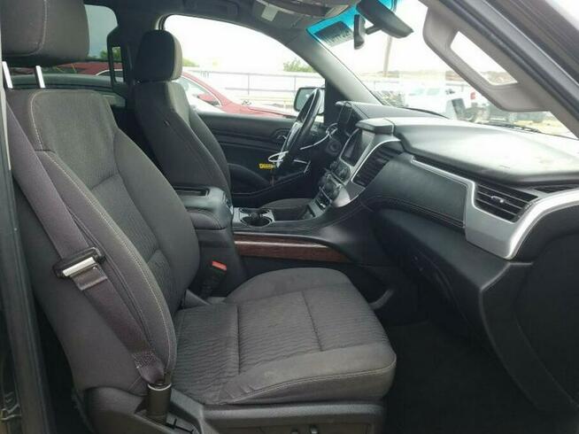 GMC Yukon 2016, 5.3L, SLE, po gradobiciu