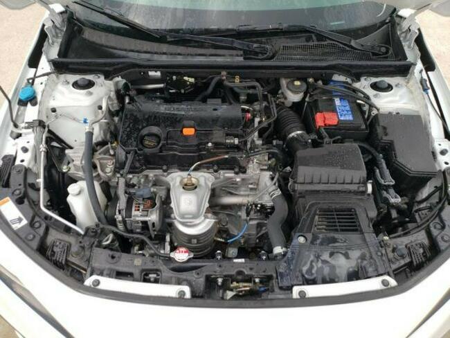 Honda Civic 2021, 2.0L, po gradobiciu