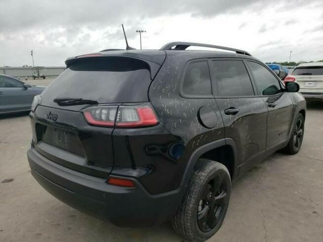 Jeep Cherokee 2020, 2.4L, po gradobiciu