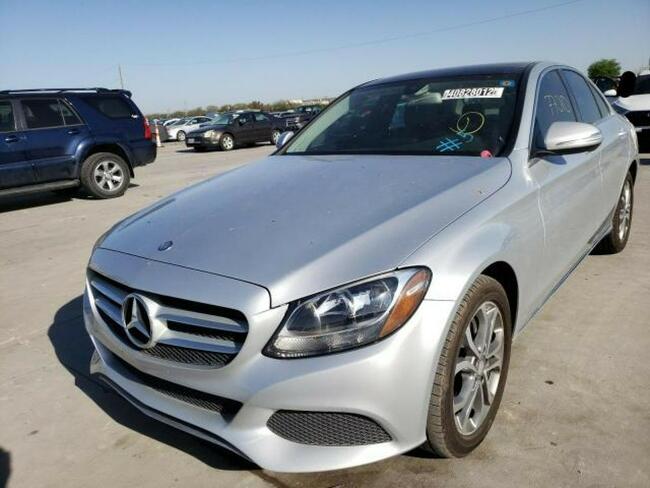 Mercedes C 300 2015, 2.0L, 4x4, po gradobiciu