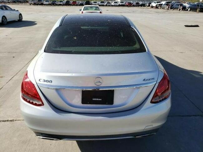 Mercedes C 300 2015, 2.0L, 4x4, po gradobiciu