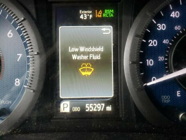 Toyota Sienna 2020, 3.5L, XLE, porysowany lakier