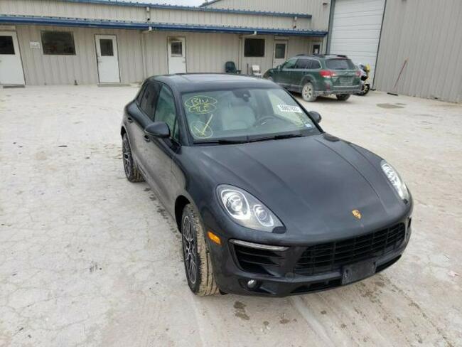 Porsche Macan 2018, 2.0L, 4x4, od ubezpieczalni