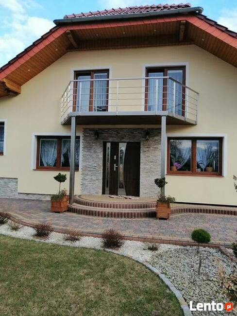 Tarasy i schody na konstrukcji stalowej